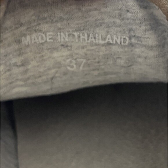 Rag & Bone Standard Issue Southwest Sneakers Shoes Diamond Embroidered 37 Sz 7 - Picture 9 of 10